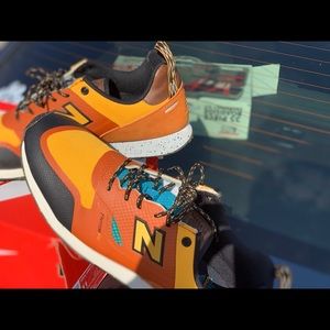 New Balance “Fantom Fit” Shoes